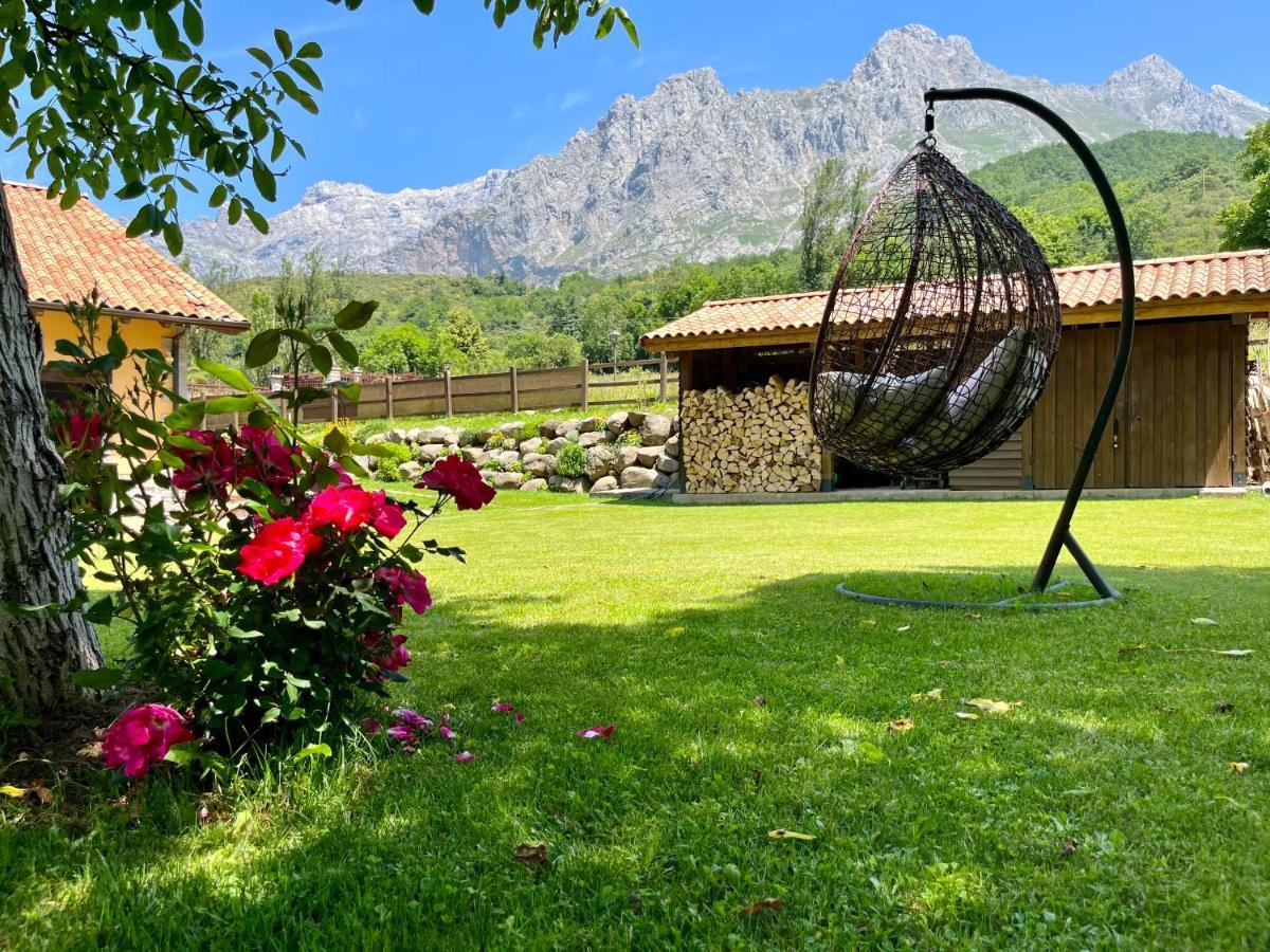 Hotel Eigon Posada De Valdeon Buitenkant foto