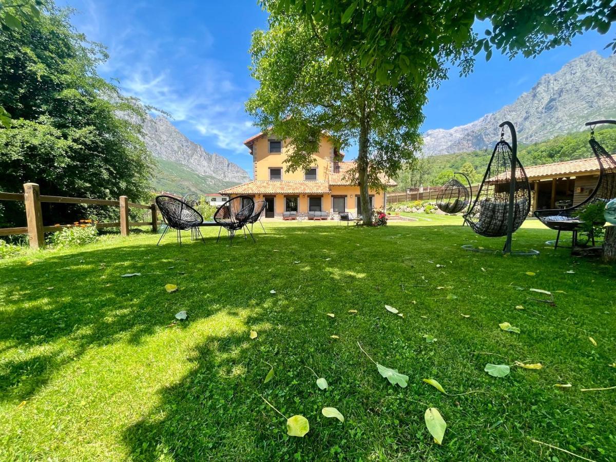 Hotel Eigon Posada De Valdeon Buitenkant foto